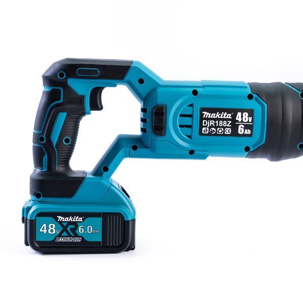 Акумуляторна шабельна пила Makita DJR188Z (48V 6 Ah) АКБ ножівка Макіта для дерева, металу 2 акумулятори 45465 фото